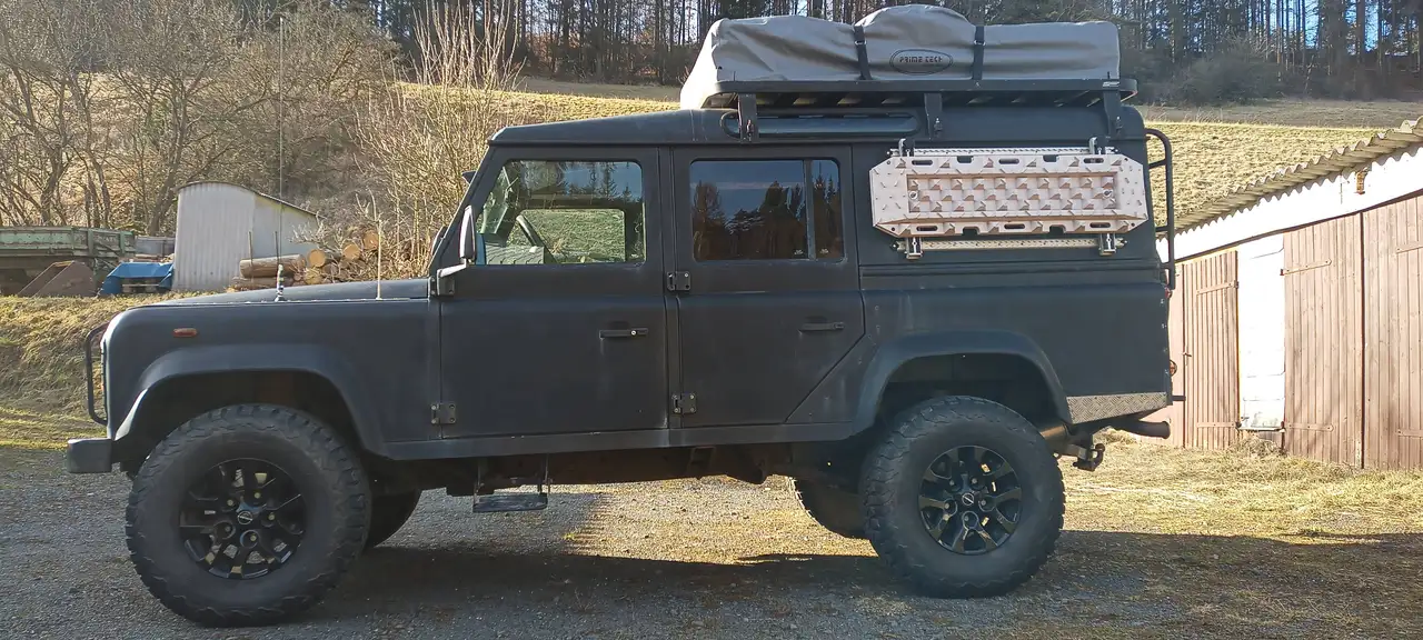 Land Rover Defender 110 Td5, foto 4