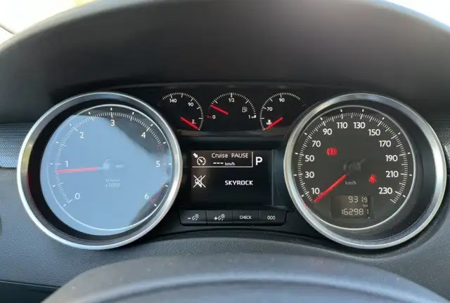 Peugeot 508 view 11