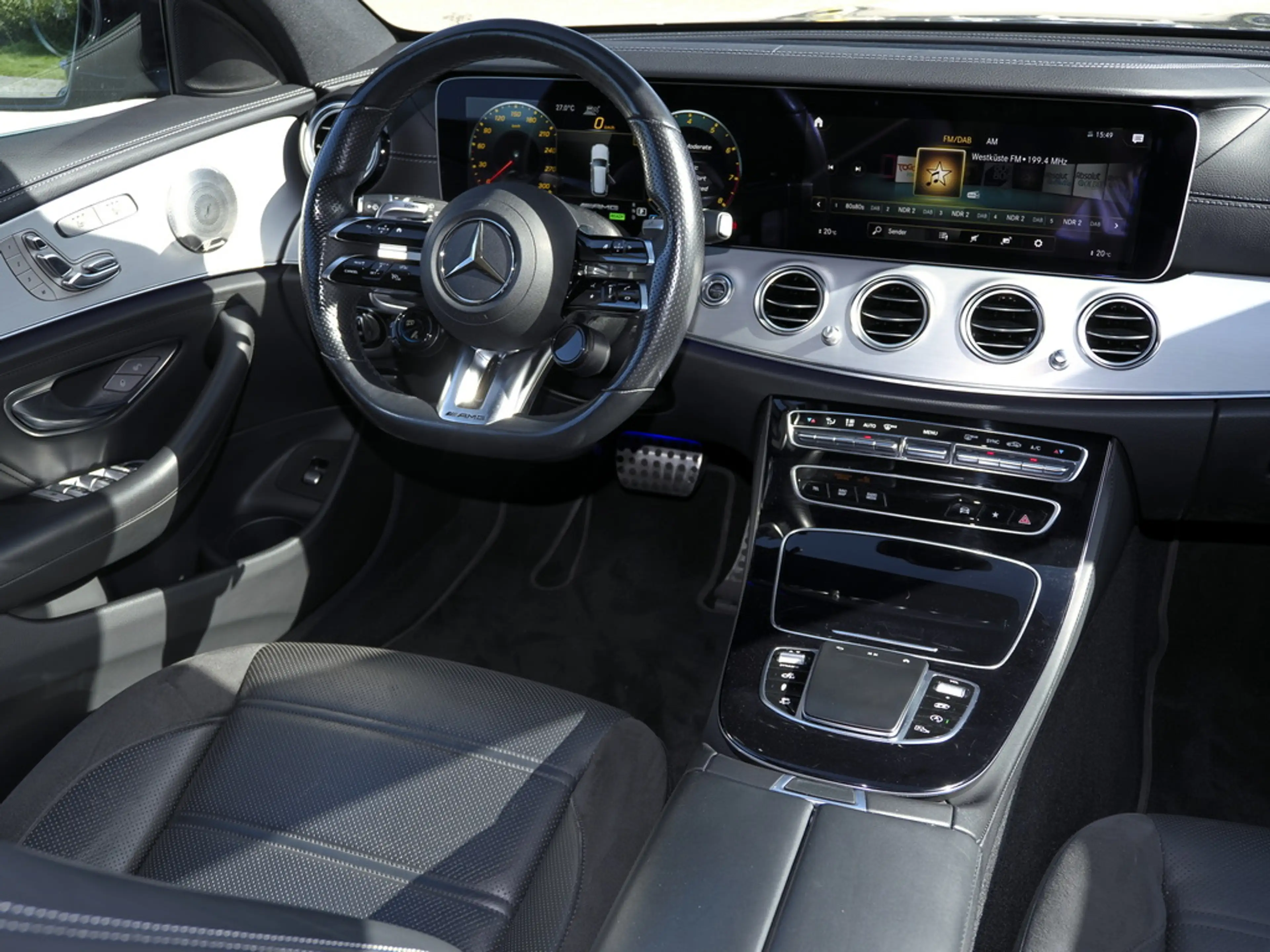 Mercedes-Benz E 53 AMG E 53 T AMG 4M+ DISTRO DRIVERS P. PANO AHK 360 — photo 10
