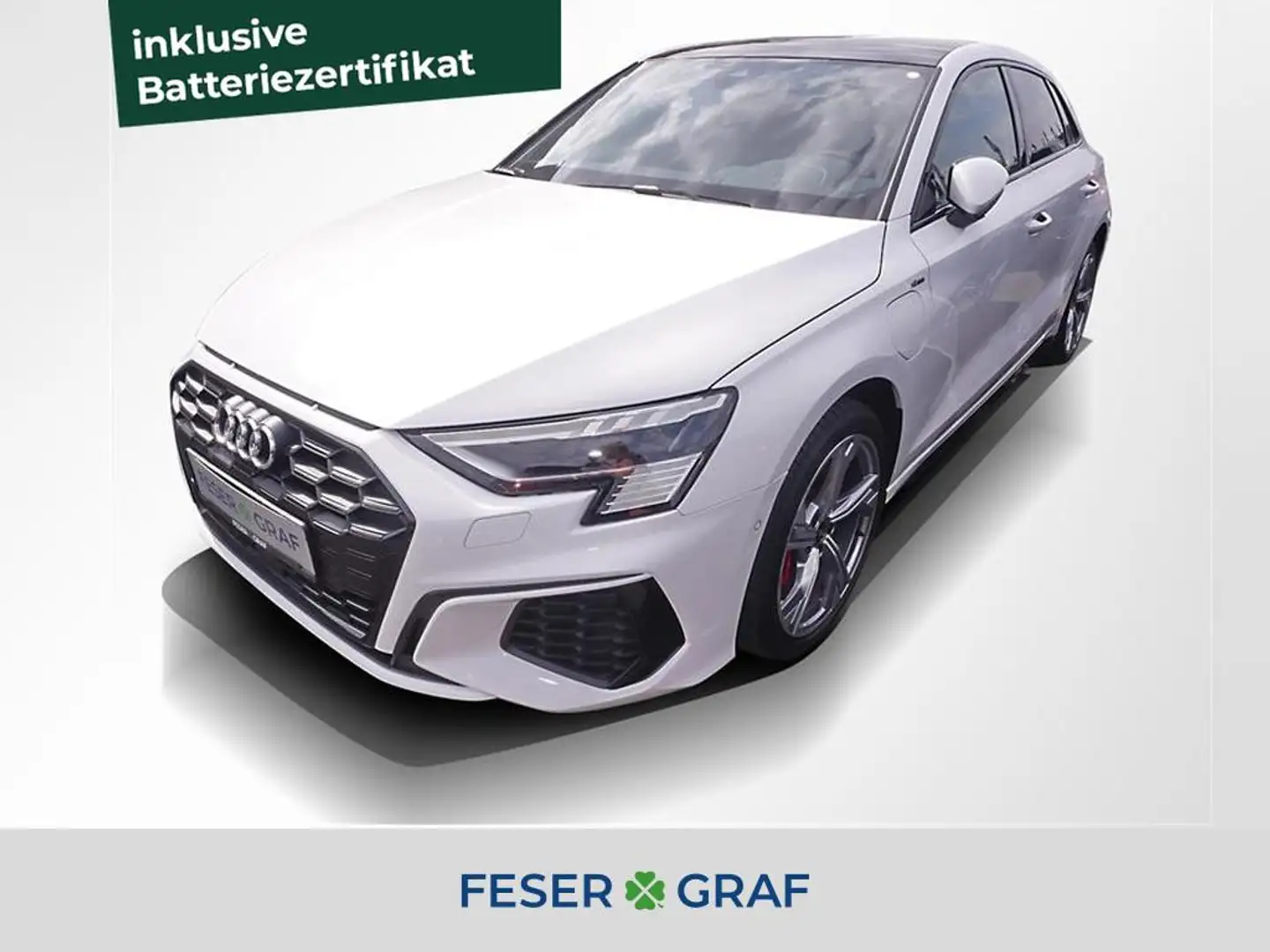 Audi A3 45 TFSIe 2x S line Matrix Navi Pano Weiß - 1