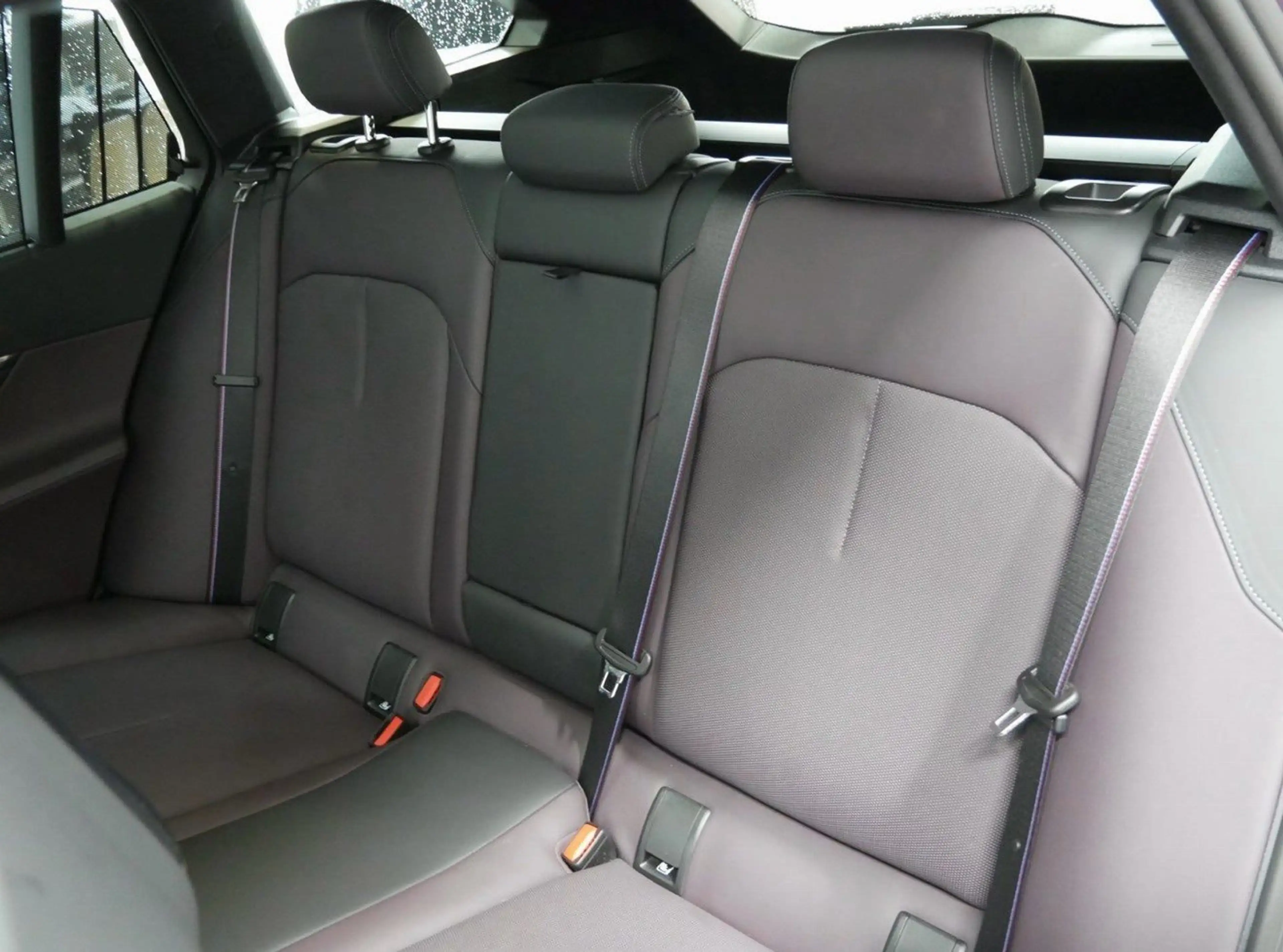 BMW M5 Touring INDIVIDUAL+CARBON+PANO+B&W SOUND — photo 12