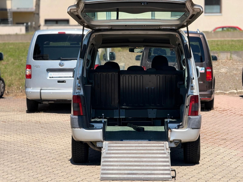 Peugeot Partner Behindertengerecht-Rampe — photo 6