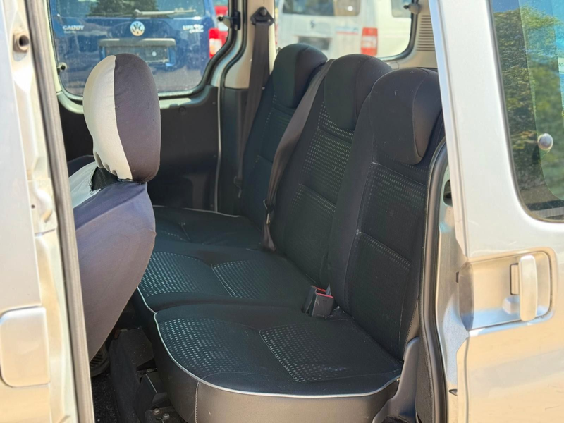 Peugeot Partner Behindertengerecht-Rampe — photo 18
