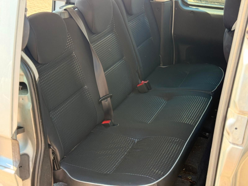 Peugeot Partner Behindertengerecht-Rampe — photo 17