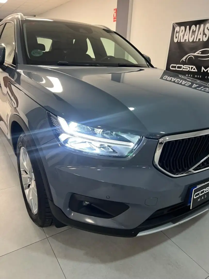 Volvo XC40 T3 Business Plus Aut. Grijs - 2