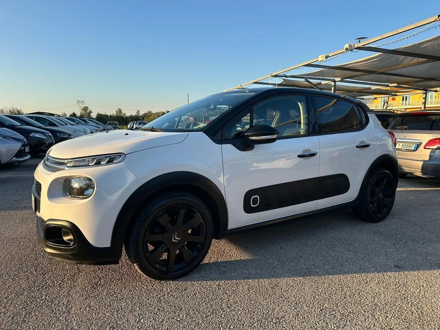 Citroen C3 C3 BlueHDi 100 S&S Shine Weiß - 2