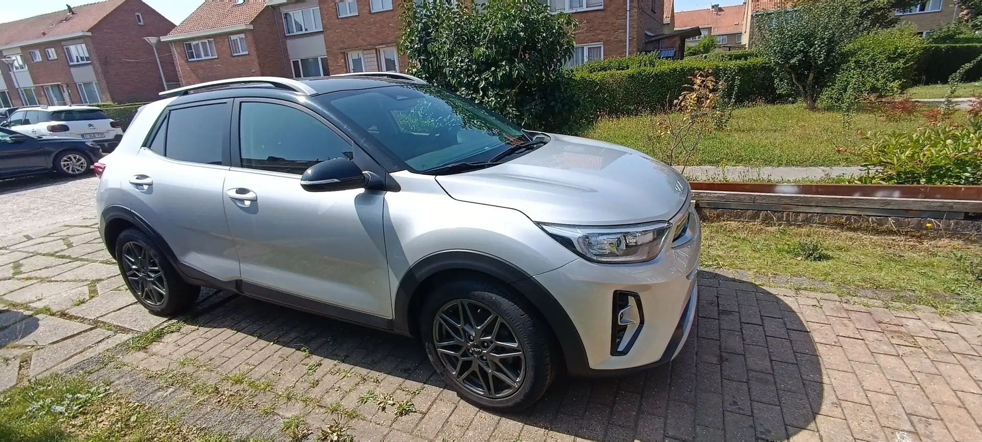 Kia Stonic Stonic 1.0 T- DCT-6 Crossover, Black Edition Zilver - 2