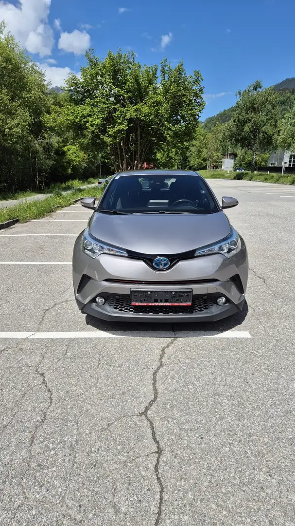 Toyota C-HR Hybrid Style - 1