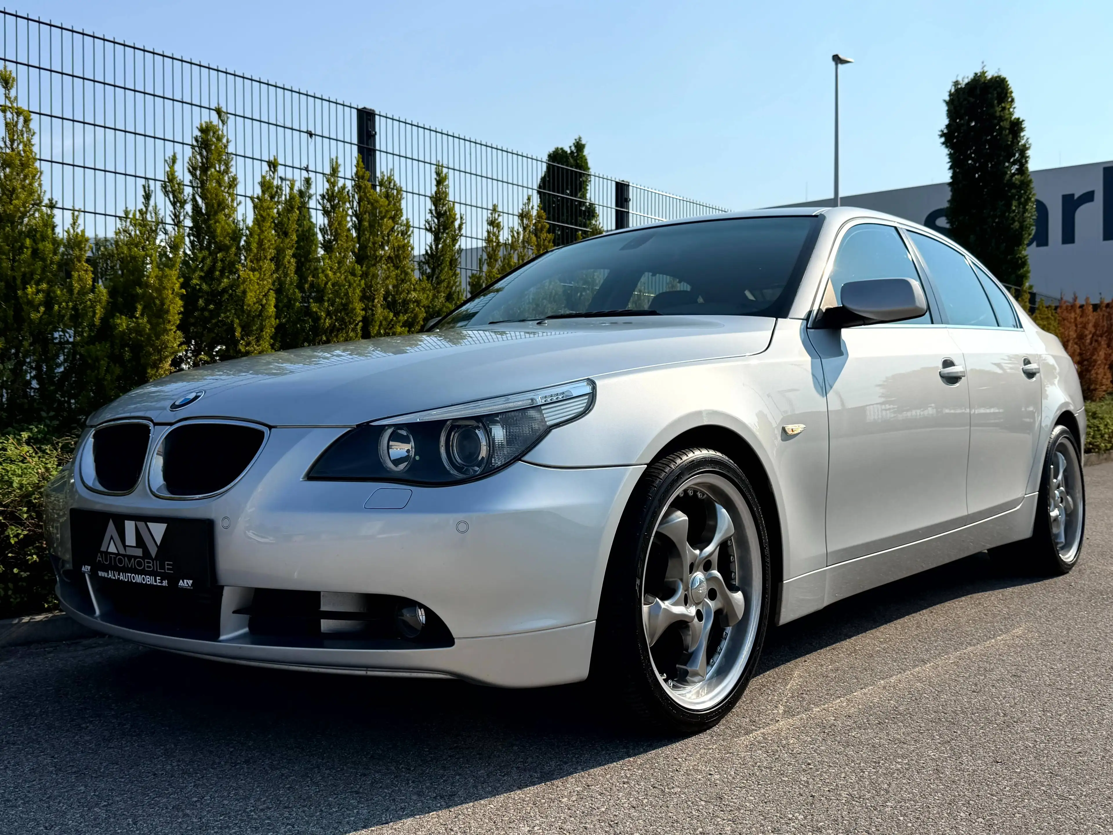 BMW 525 525d Limousine Automatik