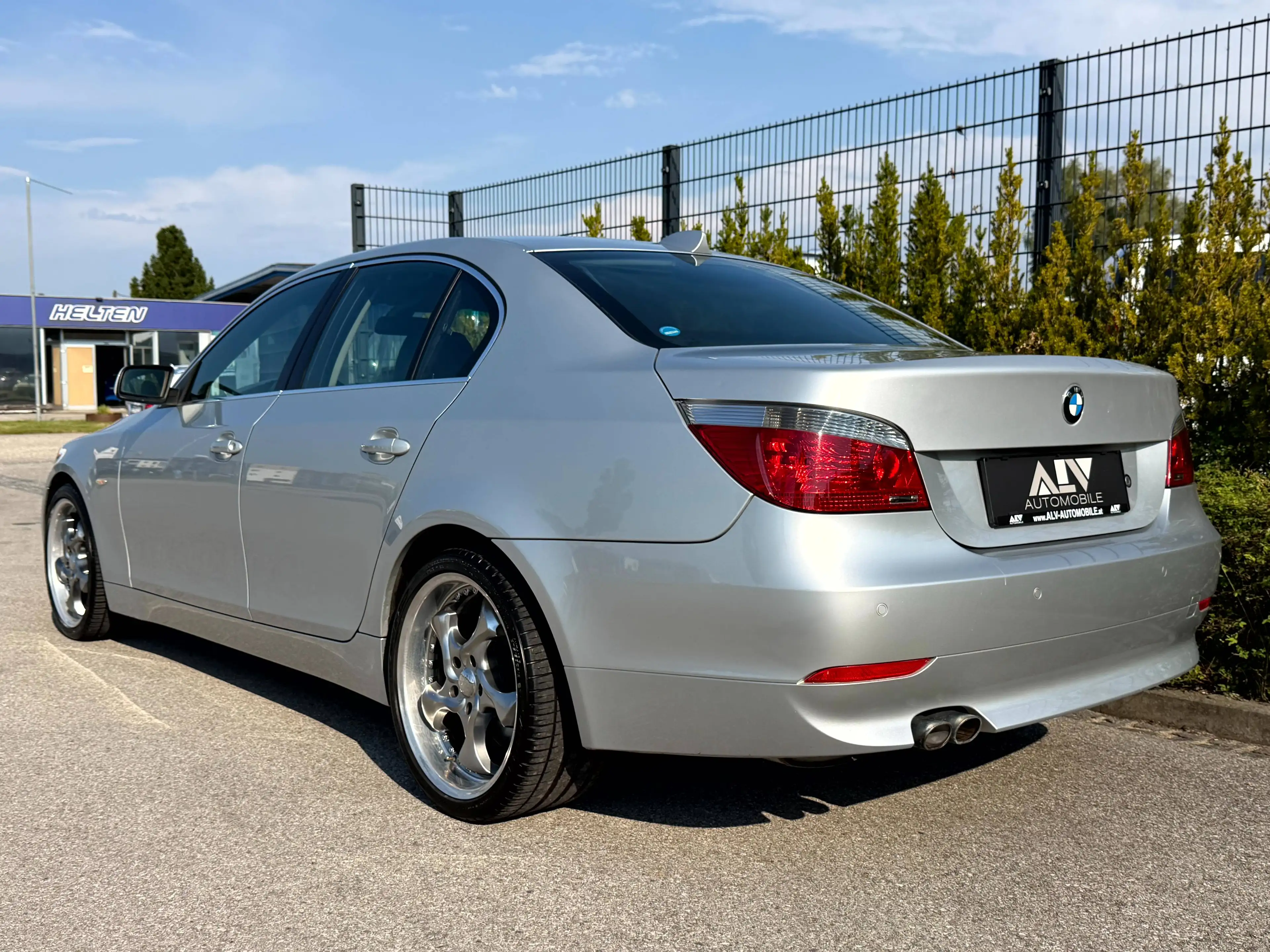 BMW 525 525d Limousine Automatik — photo 2