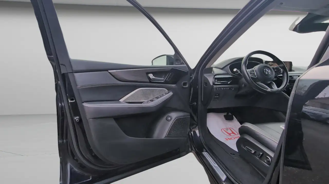 Acura MDX снимка Acura MDX