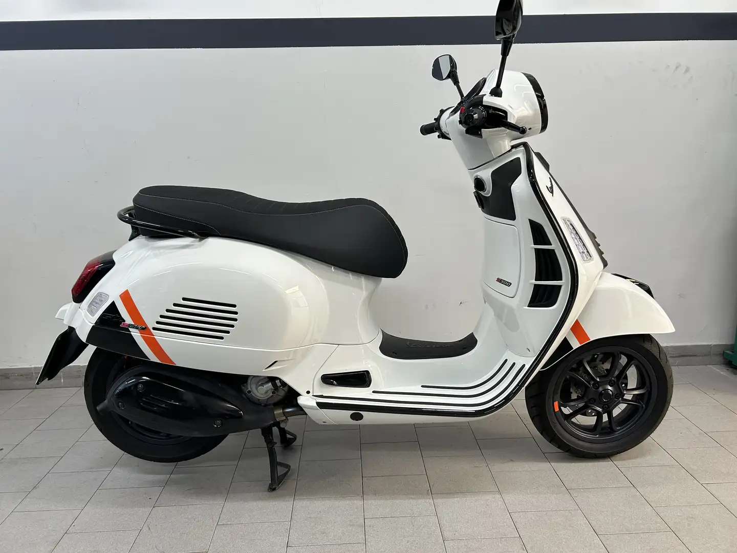 Piaggio GTS 300 super sport - 1