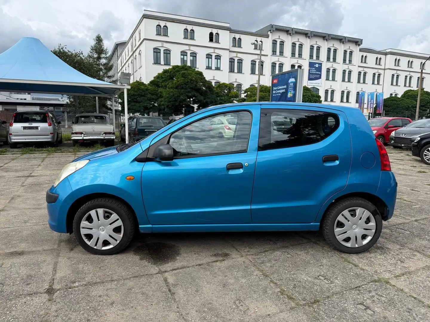 Nissan Pixo 1.0 acenta Blau - 2