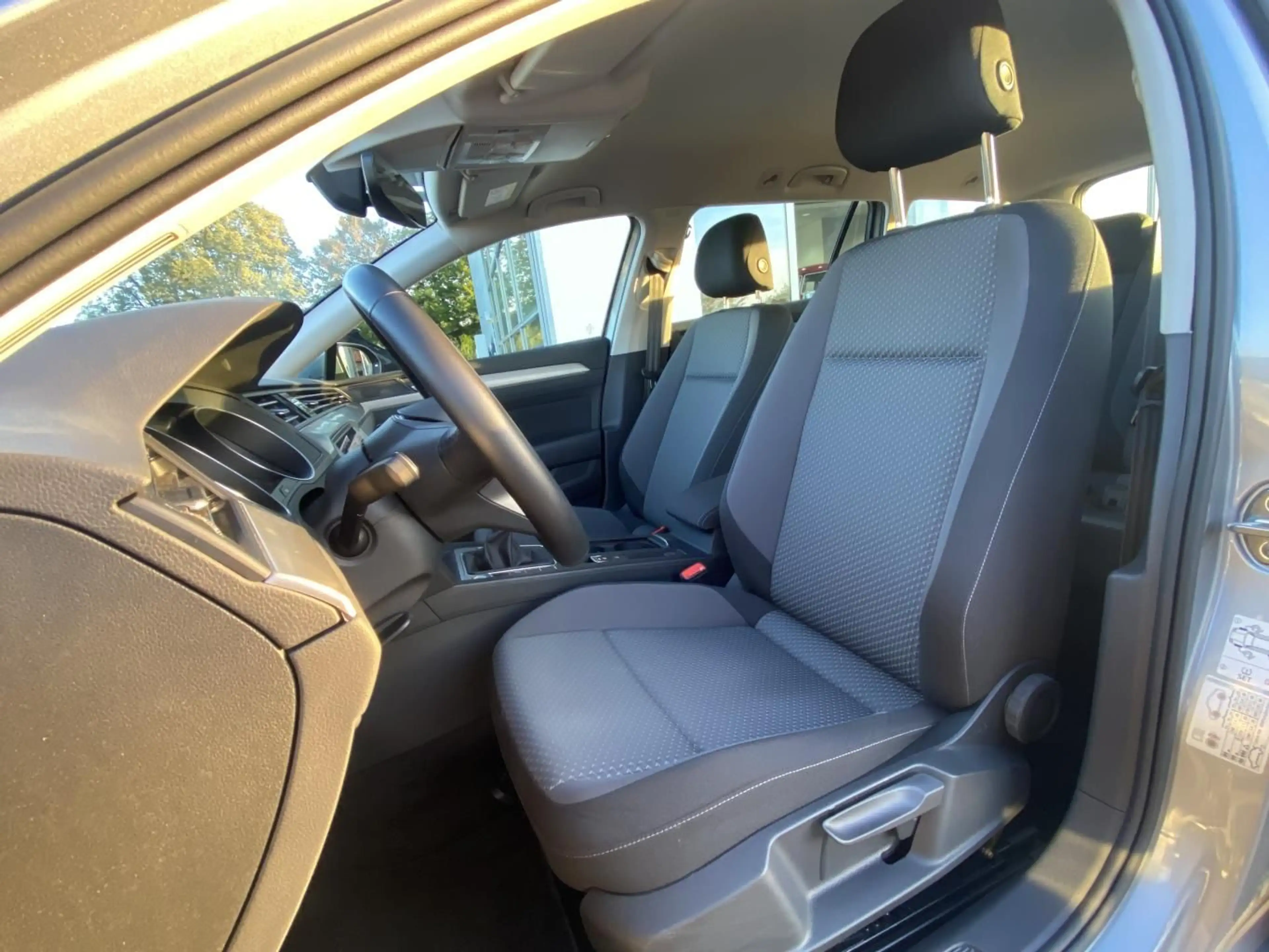 Volkswagen Passat Variant 1.5 TSI BUSINESS-PAKET+APP-CONNEC — photo 9