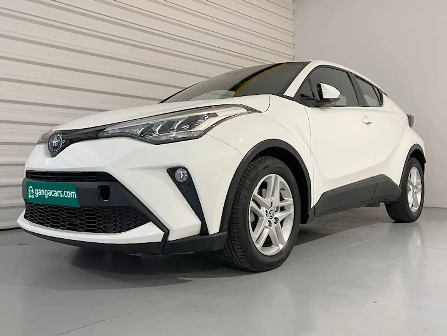 Toyota C-HR 1.8 125H Active Blanc - 2