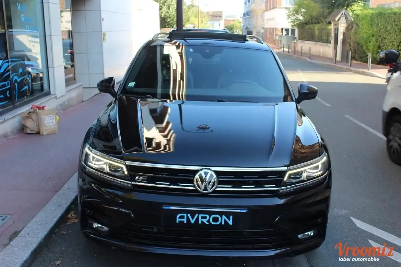 Volkswagen Tiguan II 2.0 TDI 150 8CV R-LINE DSG7 Schwarz - 2