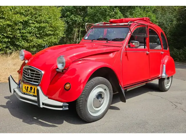Citroen 2CV 2CV6 Club