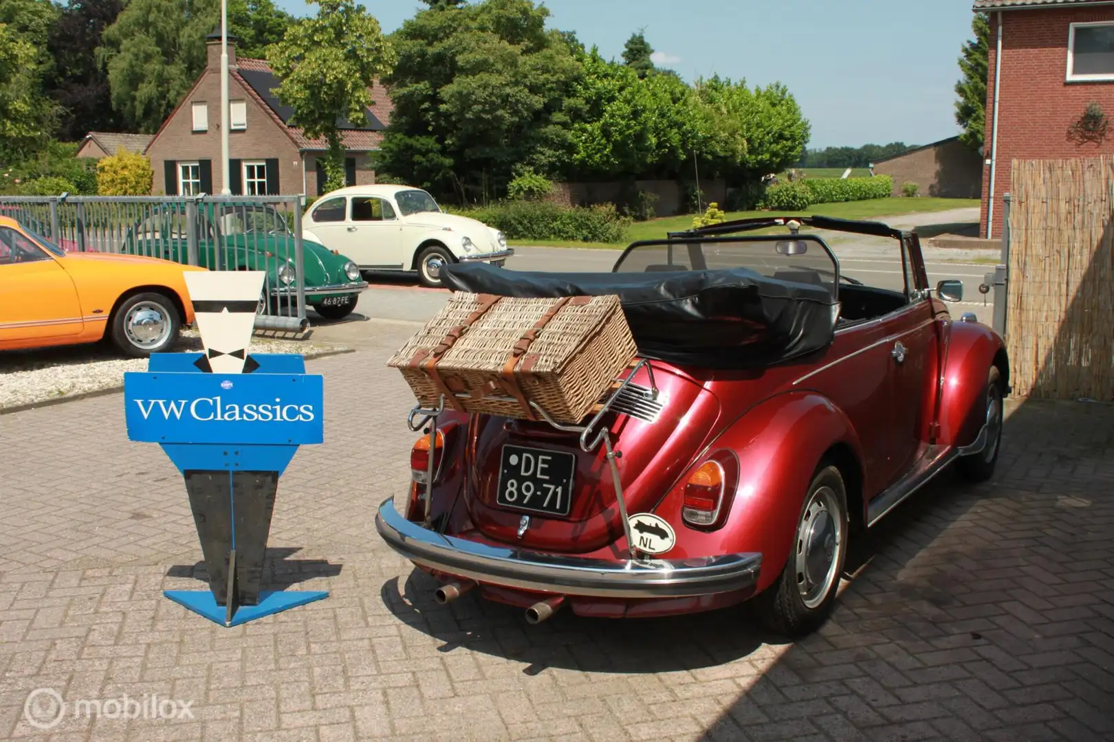 Volkswagen Kever Cabriolet 1302 LS Rood - 2