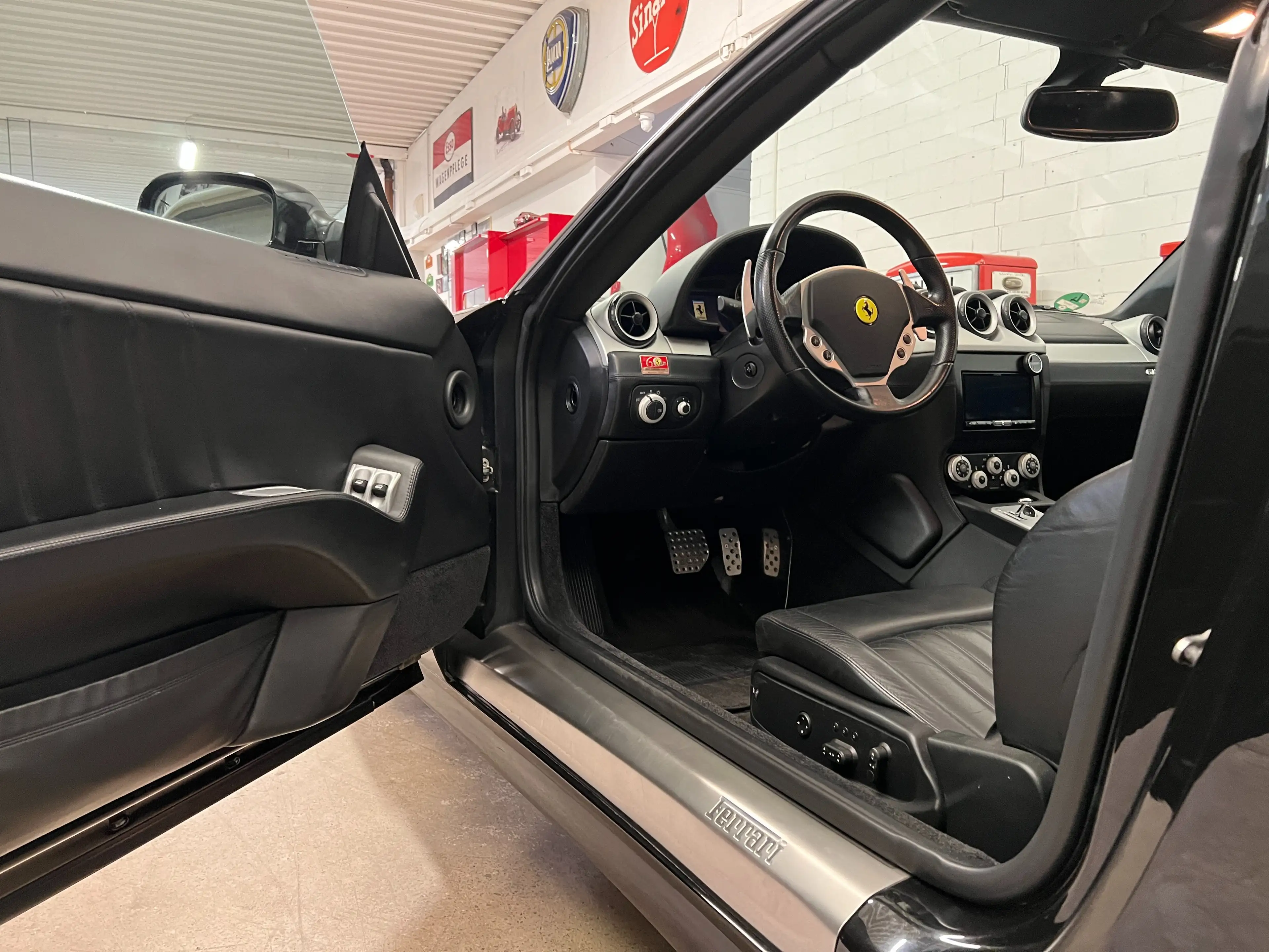 Ferrari 612 Scaglietti F1 — photo 6