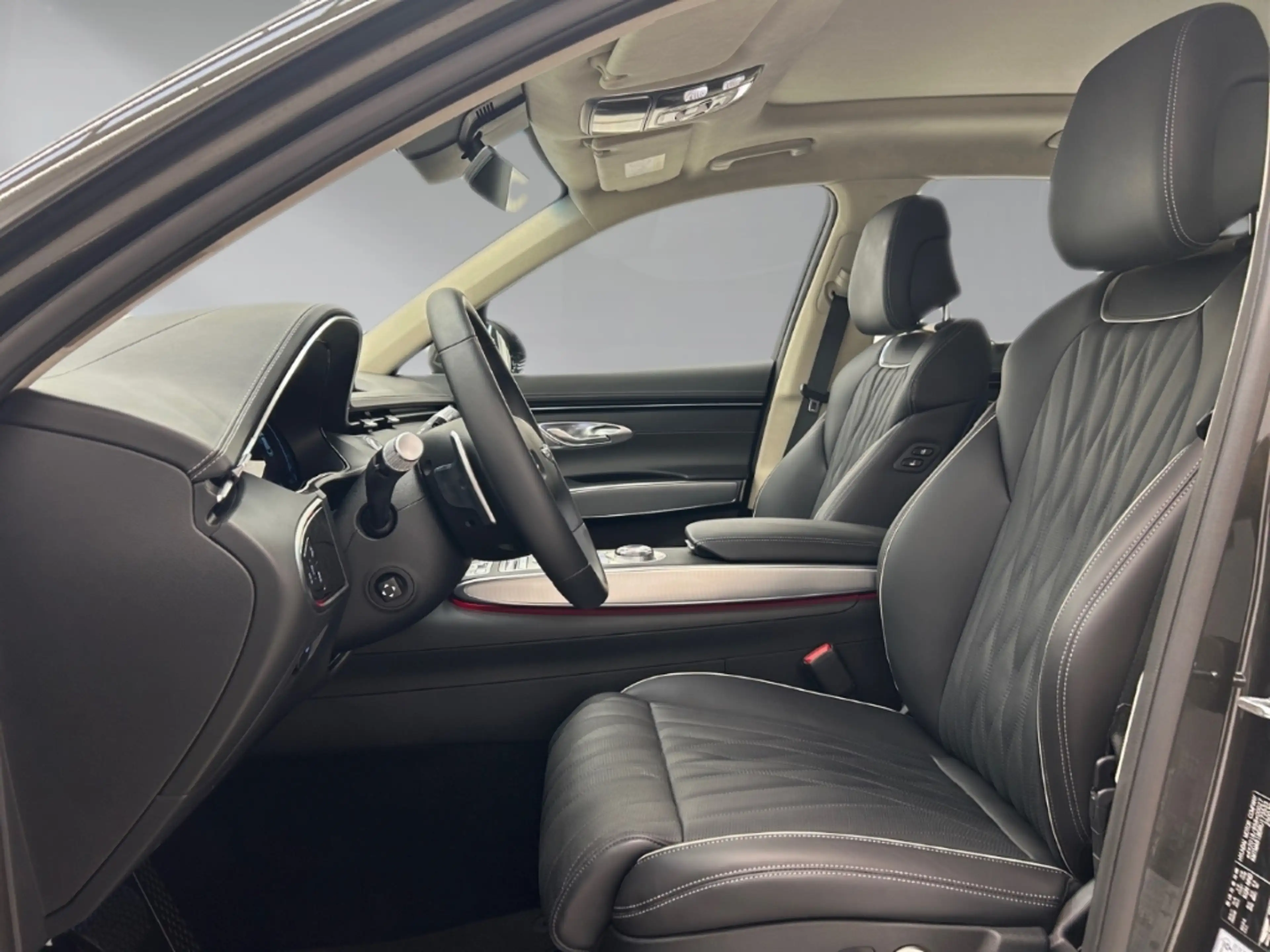 Genesis GV70 Luxury 4WD — photo 10