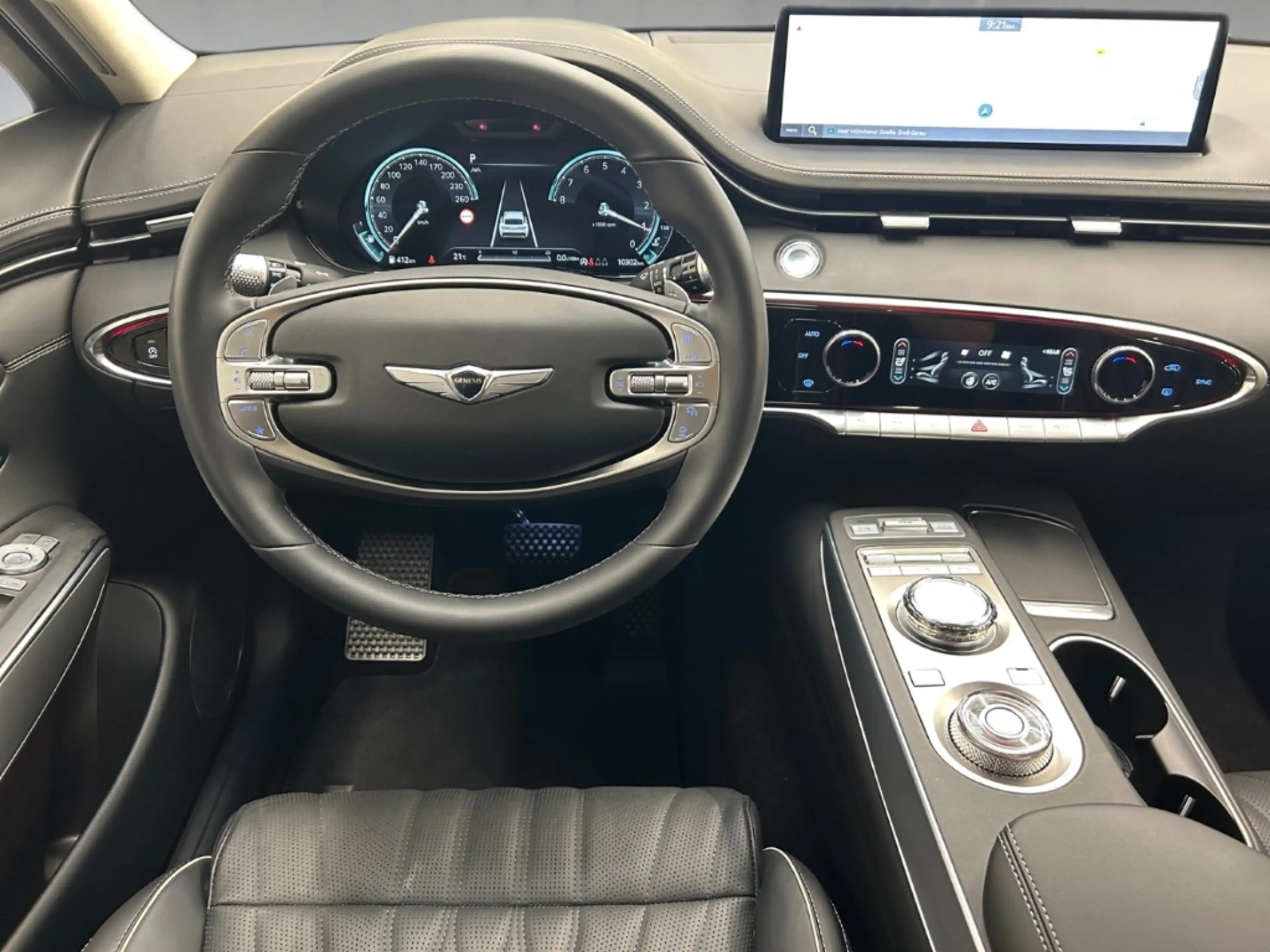 Genesis GV70 Luxury 4WD — photo 11