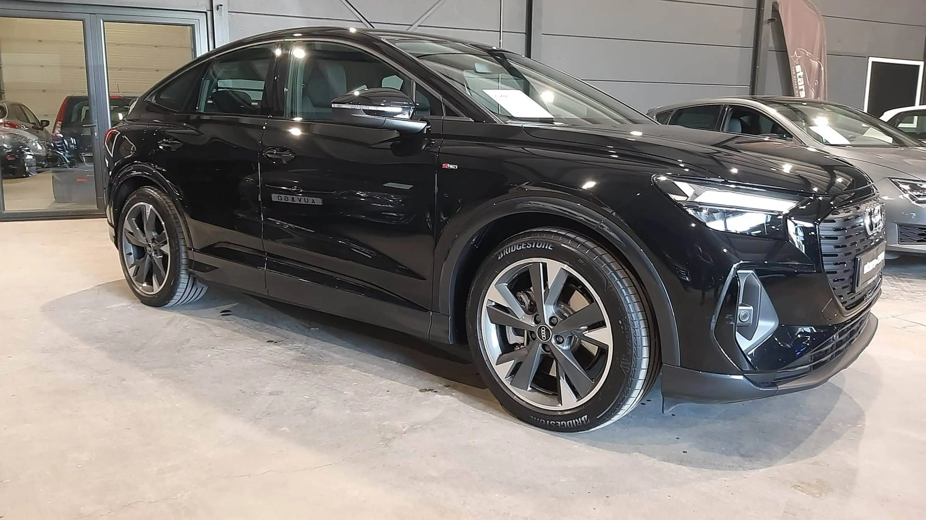 Audi Q4 e-tron e-Tron 82 kWh 40 S line Sportback Black Pack
