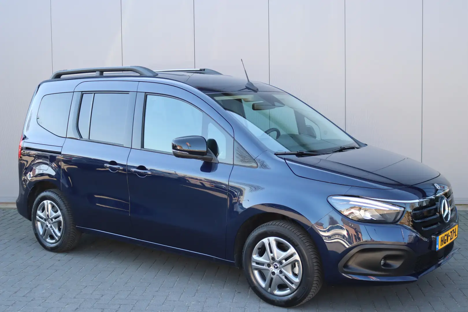 Mercedes-Benz EQT Tourer 200 L1 Advanced Plus 45 kWh Trekhaak/Winter Kék - 2