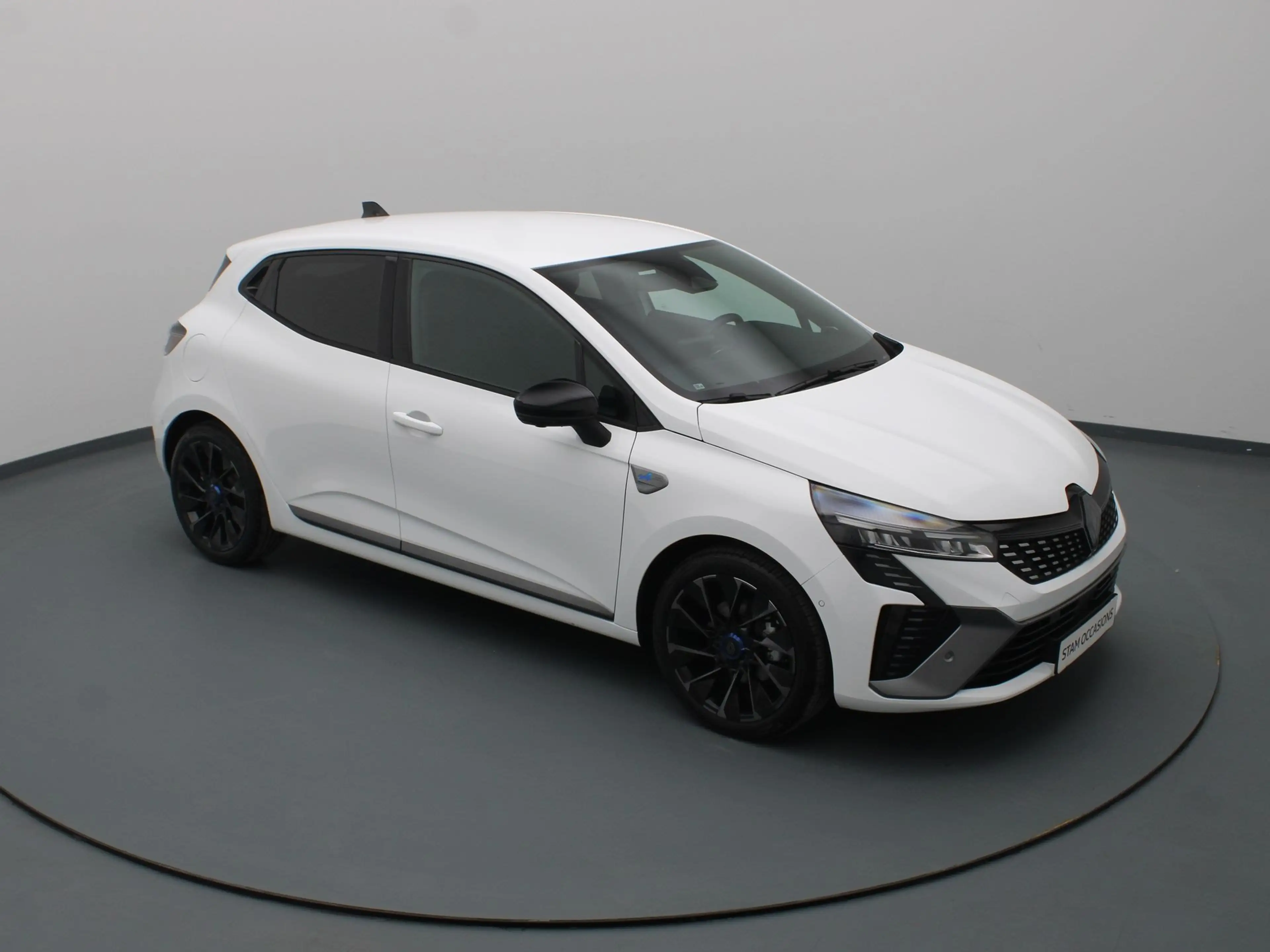 Renault Clio 145pk E-Tech Full Hybrid esprit Alpine Apple Carpl — photo 11