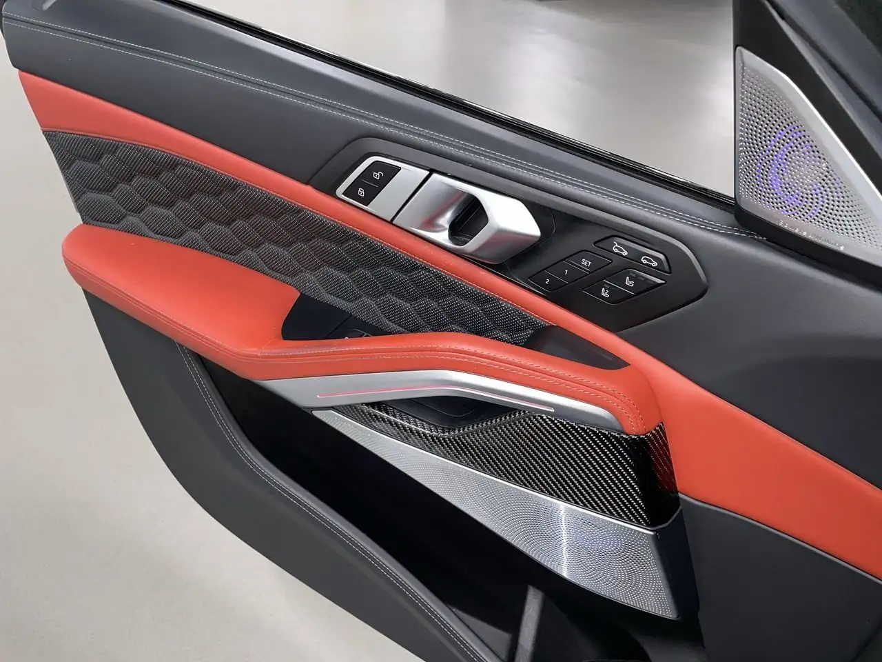 BMW X6 M снимка BMW X6 M
