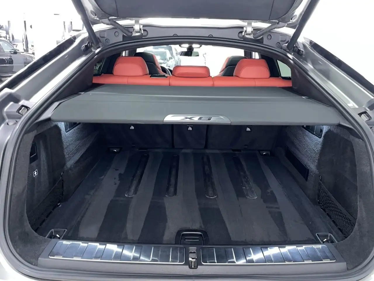 BMW X6 M снимка BMW X6 M