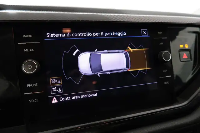 Volkswagen Polo view 9
