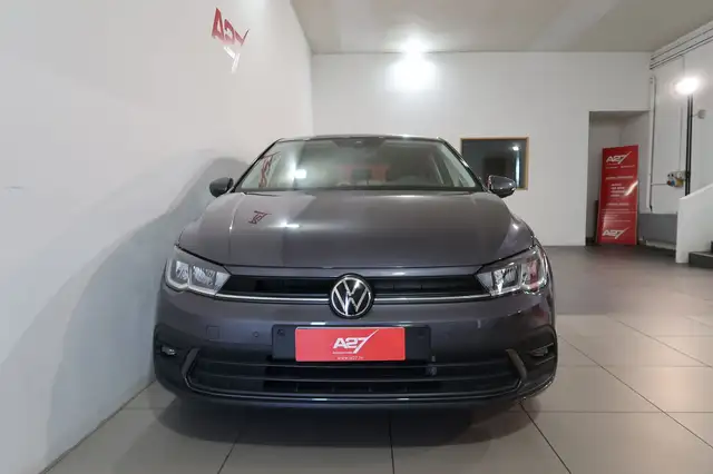 Volkswagen Polo view 6