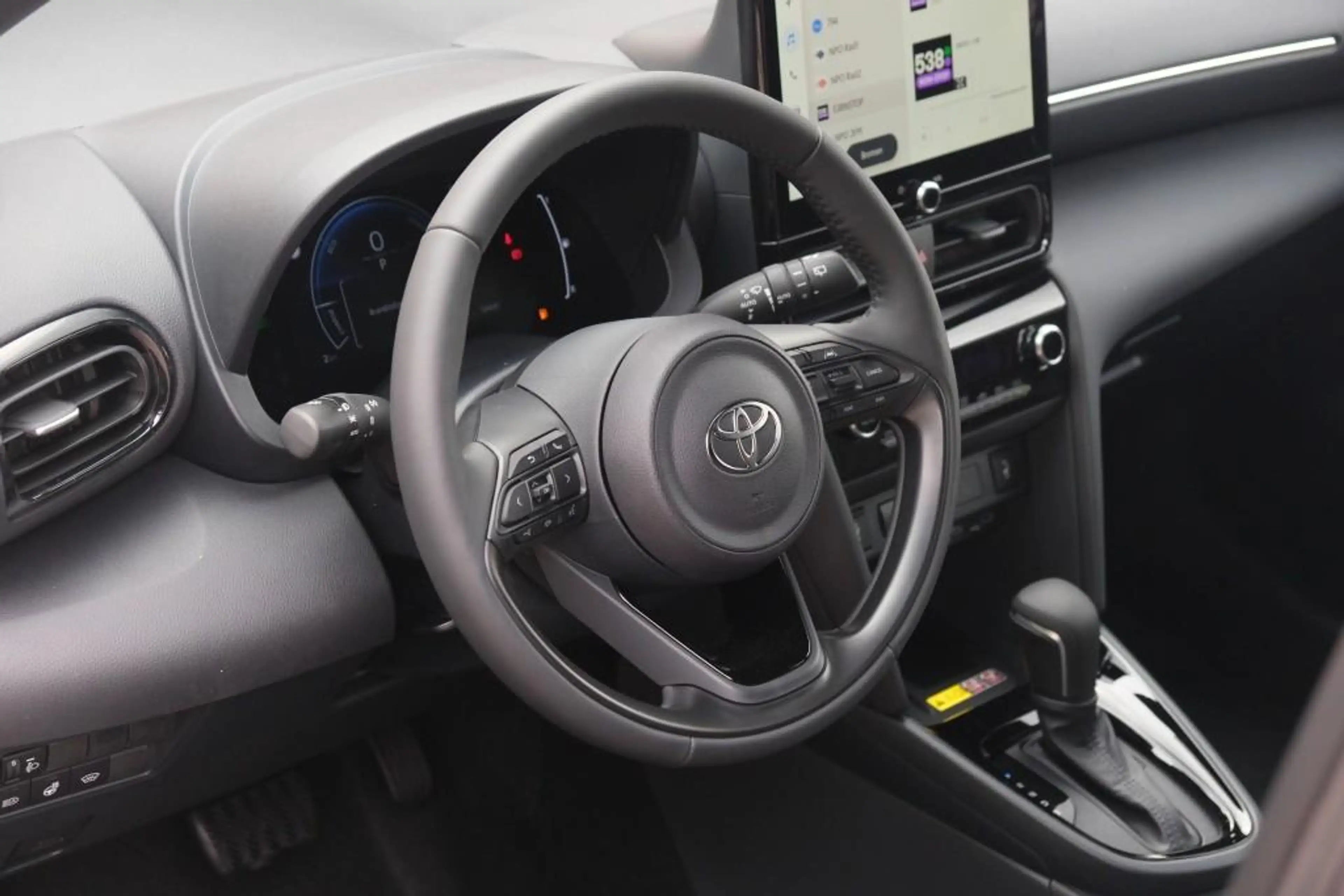 Toyota Yaris Cross 1.5 Hybrid 115pk CVT Dynamic - Adaptieve cruise - — photo 6