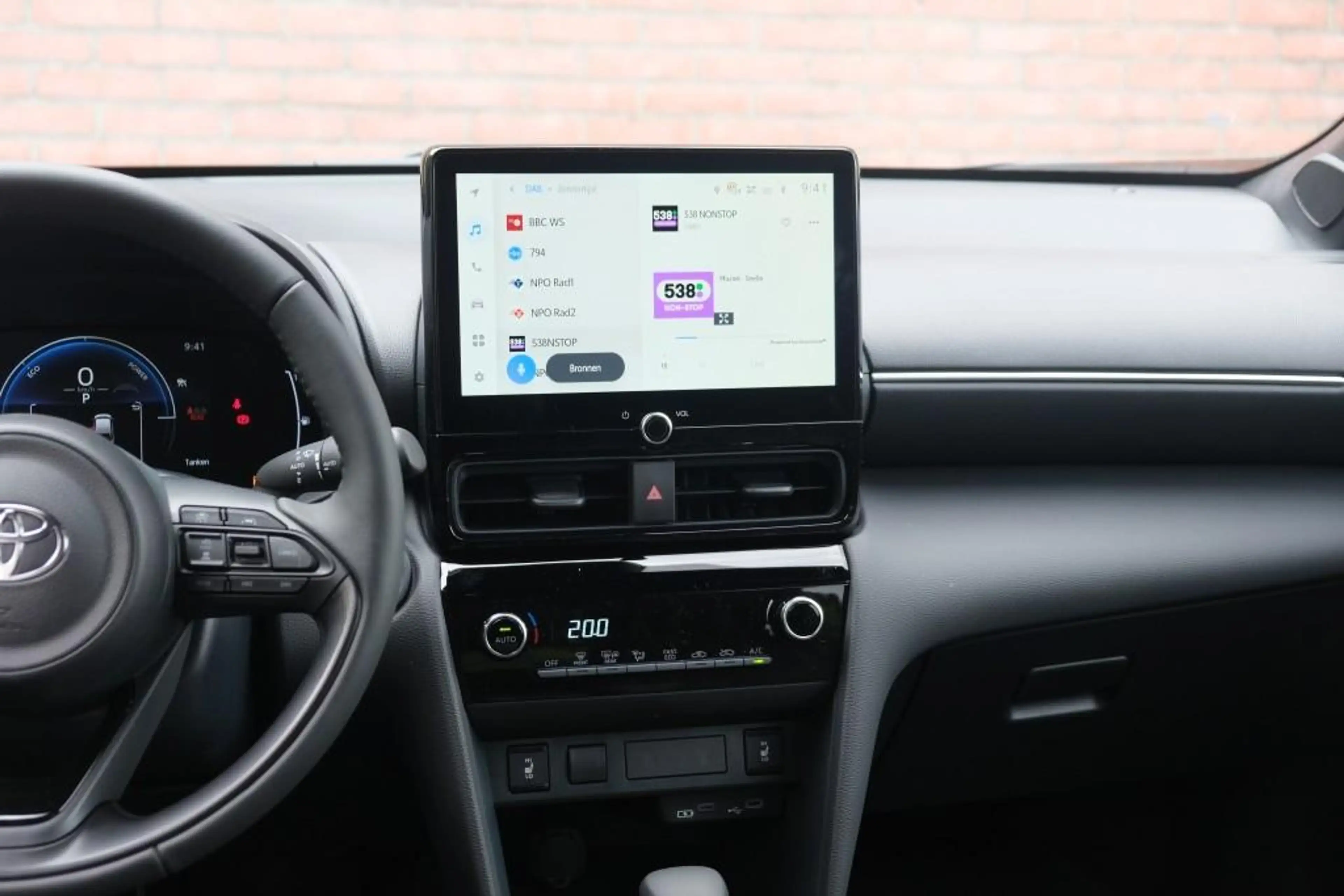 Toyota Yaris Cross 1.5 Hybrid 115pk CVT Dynamic - Adaptieve cruise - — photo 12