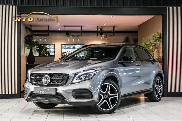 Mercedes-Benz GLA 220 4MATIC AMG Line|Pano|Trekhaak|Carplay|Navi|