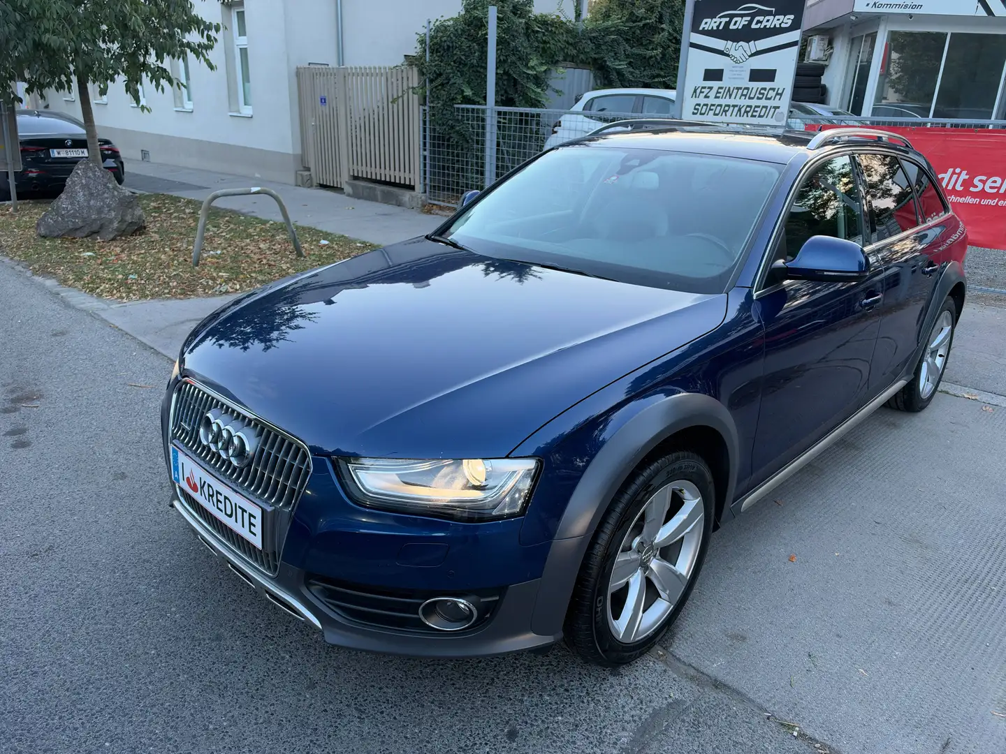 Audi A4 allroad A4 Allroad 2,0 TDI quattro Intense S-tronic Intense Blau - 2