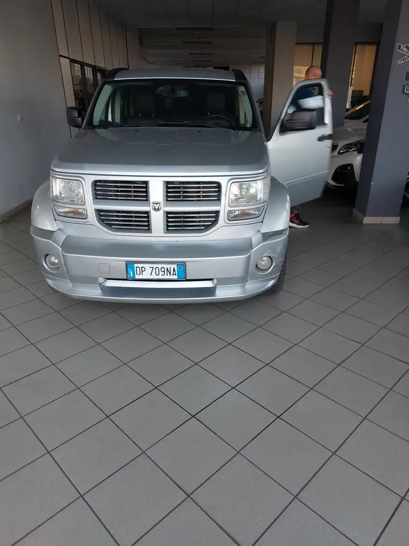 Dodge Nitro 2.8 L4 crd 16v R/T 4wd auto dpf - 2