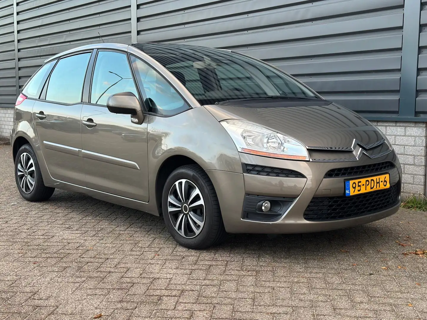 Citroen Grand C4 Picasso 1.6 VTi Image 5p. NIEUWE KOPPELING !! Brun - 2