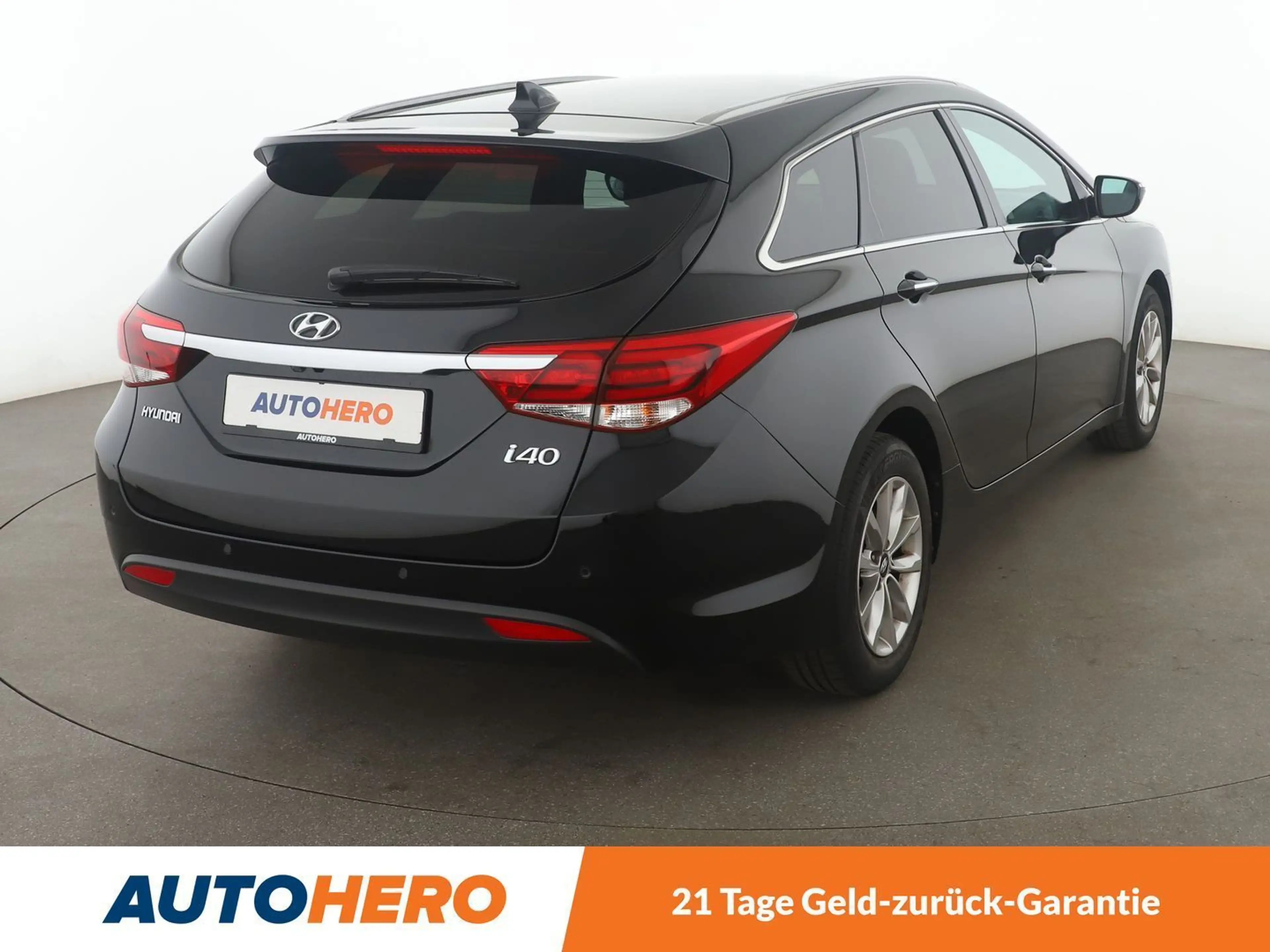 Hyundai i40 1.6 Trend Blue*NAVI*TEMPO*CAM*PDC*SHZ*KLIMA* — photo 6
