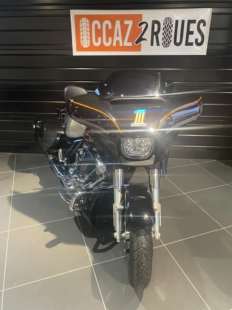 Harley-Davidson Street Glide Černá - 1