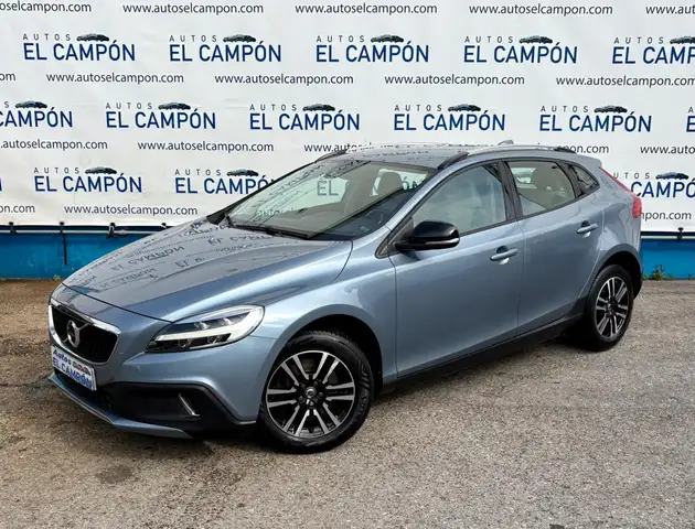 Volvo V40 Cross Country D2 Momentum Aut. 120