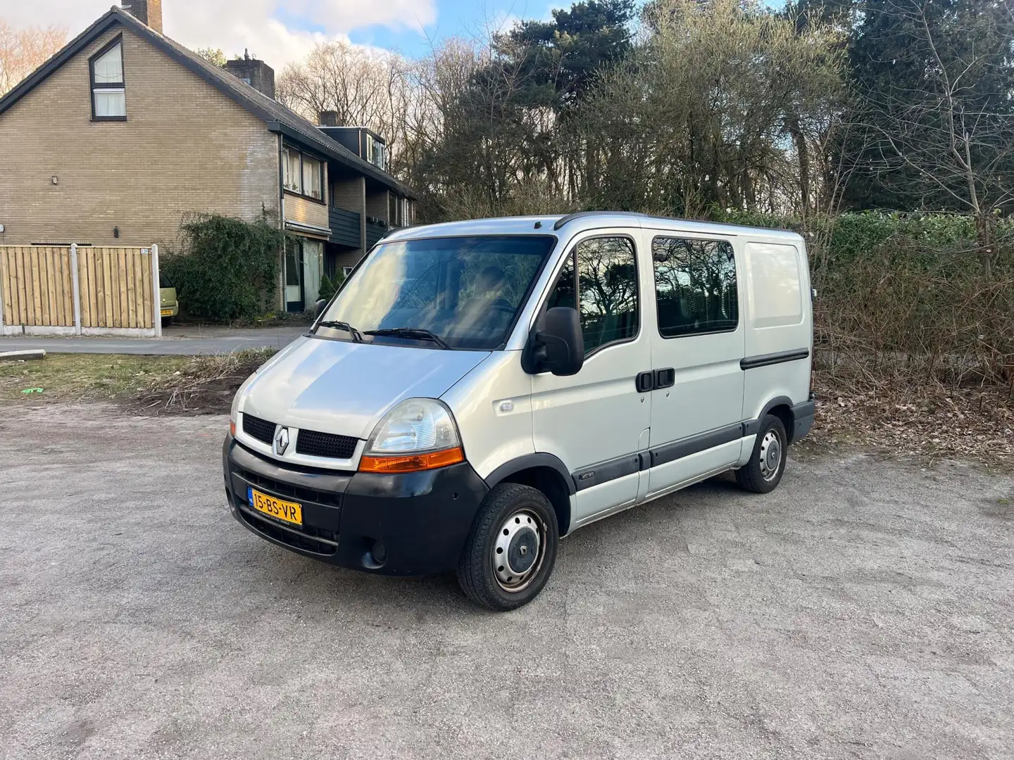 Renault Master T28 2.5dCi L1H1 Rolstoelauto Airco 2x Schuifdeur - 1