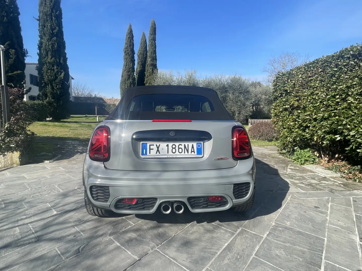 MINI John Cooper Works Cabrio - 1