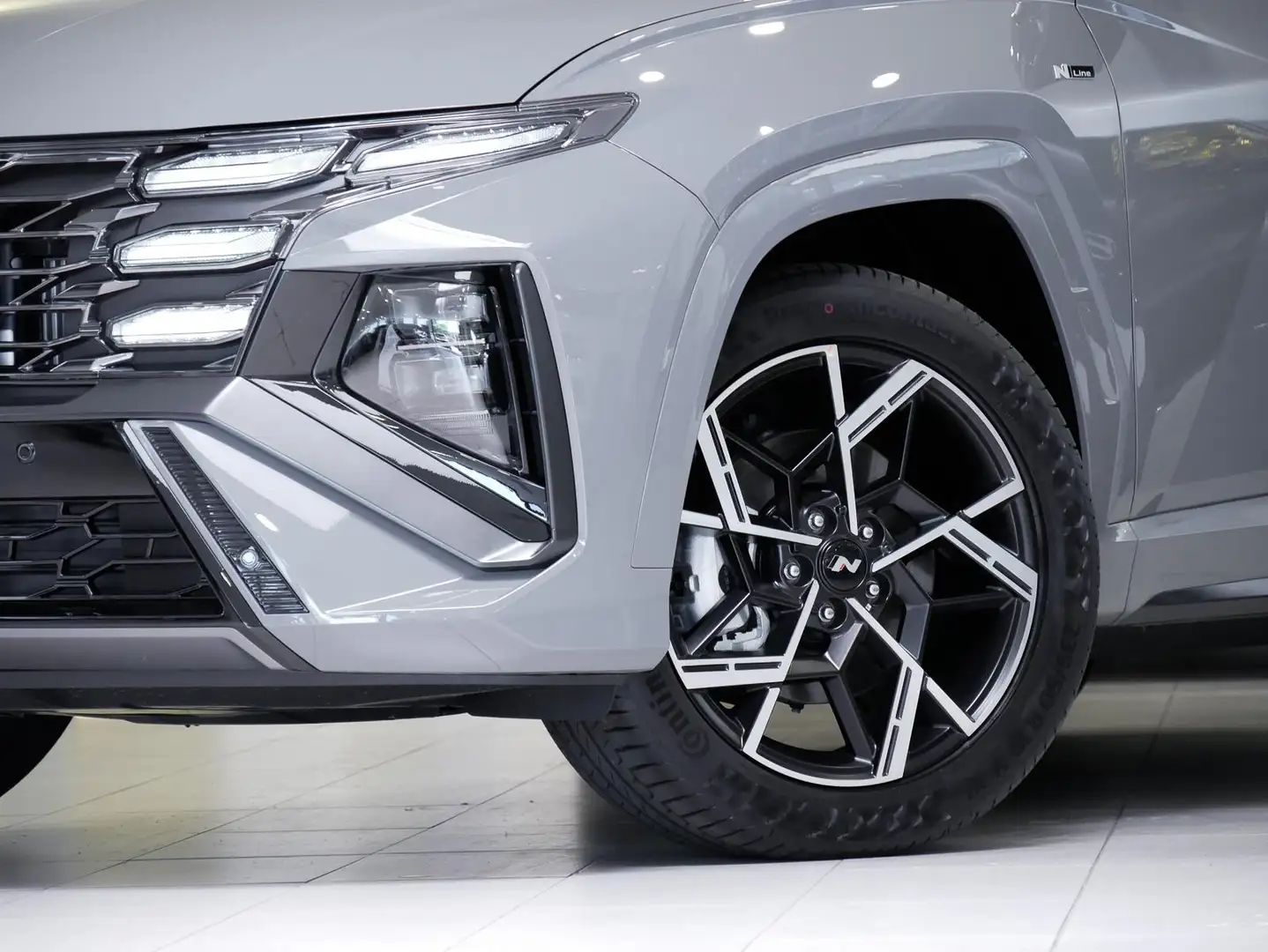 Hyundai TUCSON Facelift 1.6 T-GDI N-Line Sitz Assistenz Gris - 2