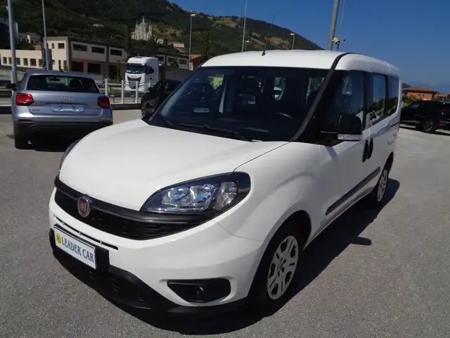 Fiat Doblo 1.6 mjt 16v 105cv Lounge N1