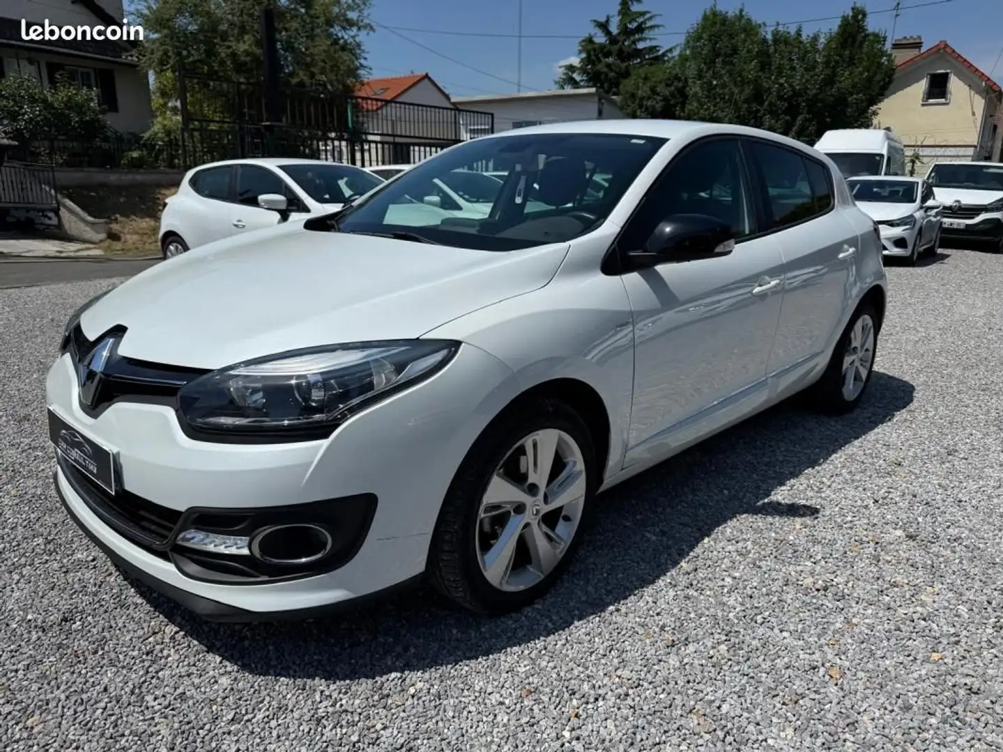 Renault Megane Mégane III Berline TCE 115 Energy eco2 LIMITED TRE Blanc - 2