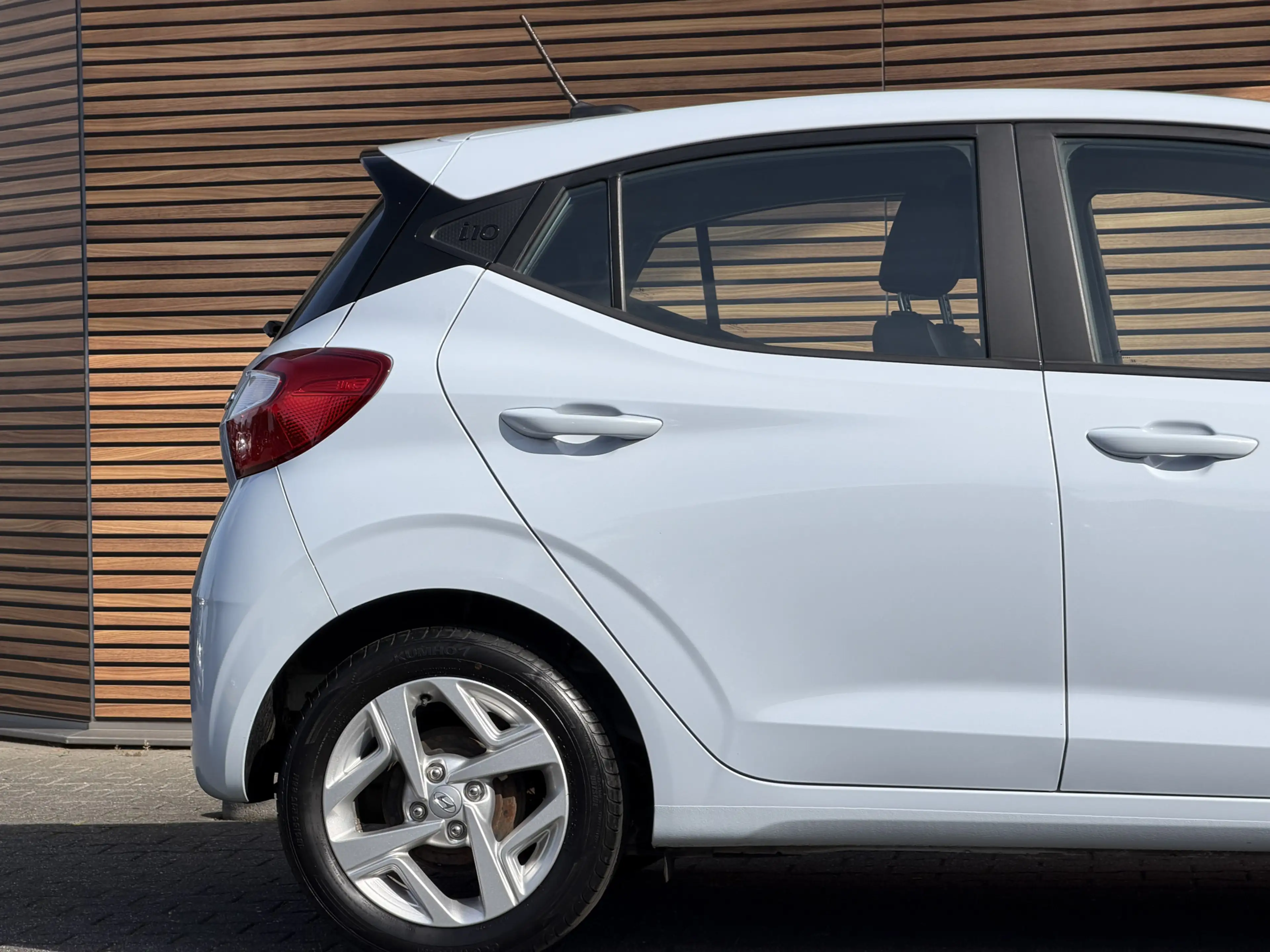 Hyundai i10 1.0 Comfort 5-zits Lm velgen / Automaat — photo 7
