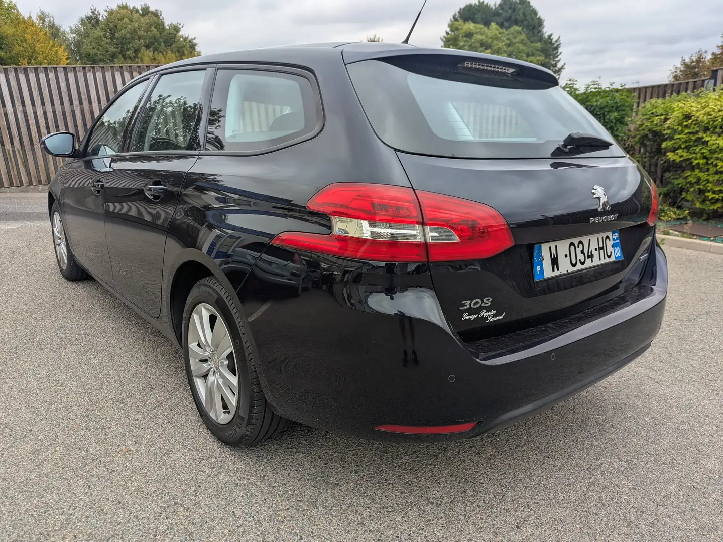 Peugeot 308 308 SW 1.6 BlueHDi 100ch S VO:535 - 2
