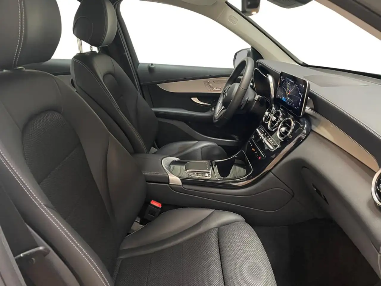 Mercedes-Benz GLC 220 d 4matic Exclusive+MBUX+Cam+LED+Navi+AUT 4