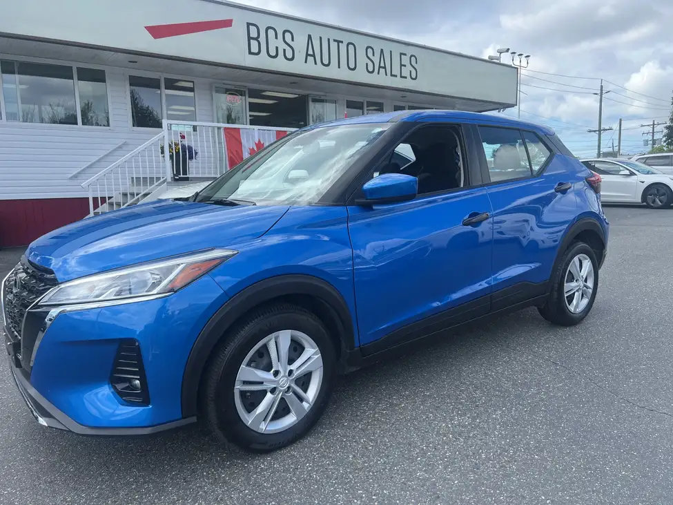 2025 Nissan Kicks Play
